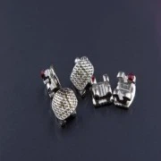 Titanium_alloy_metal_injection_molded_orthodontic_brackets_1716105324481_4.jpg_w180
